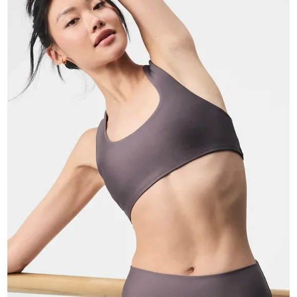 Alo Airlift Advantage Racerback Bra NWT Raisinette - Picture 3 of 5